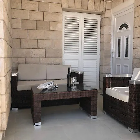 Guest house Berlin Bol