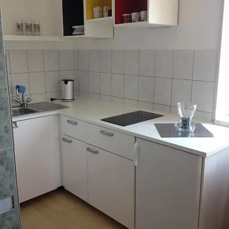 Berlin 4*