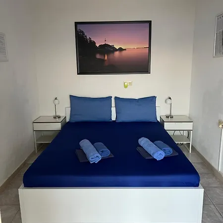 Berlin Vendégház 4*