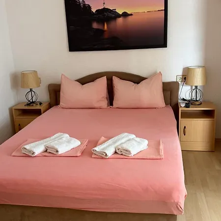 Berlin 4*