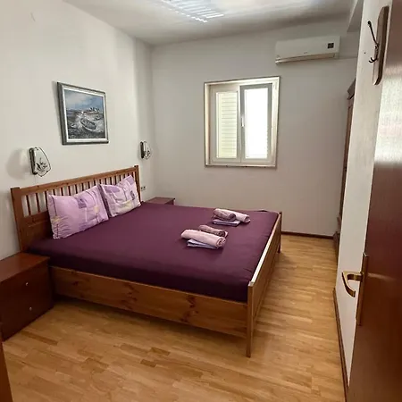 Berlin 4*