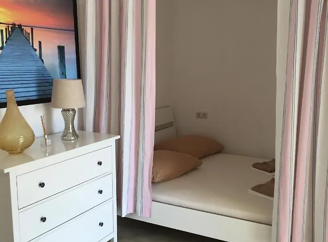 Berlin Гостевой дом 4*