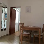 Berlin 4*