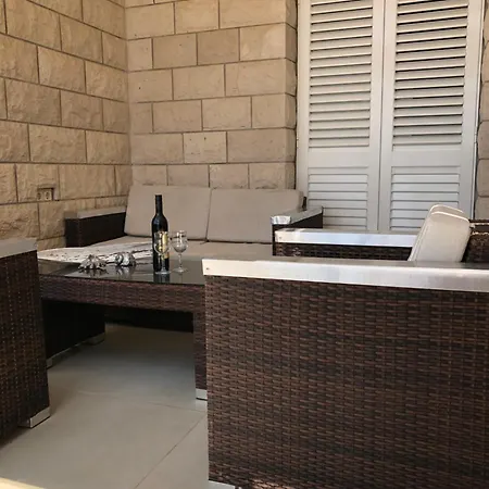 Berlin 4*